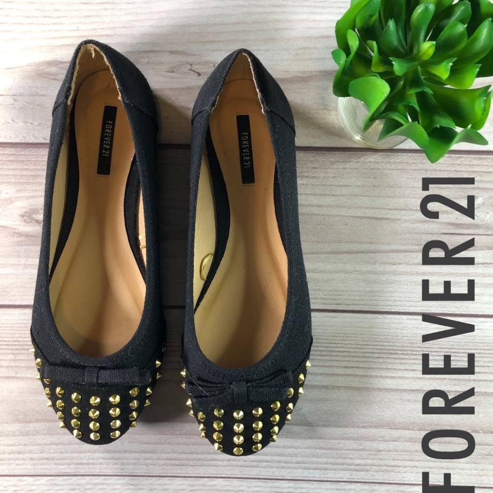 Forever 21 Flats with Studs Size 6